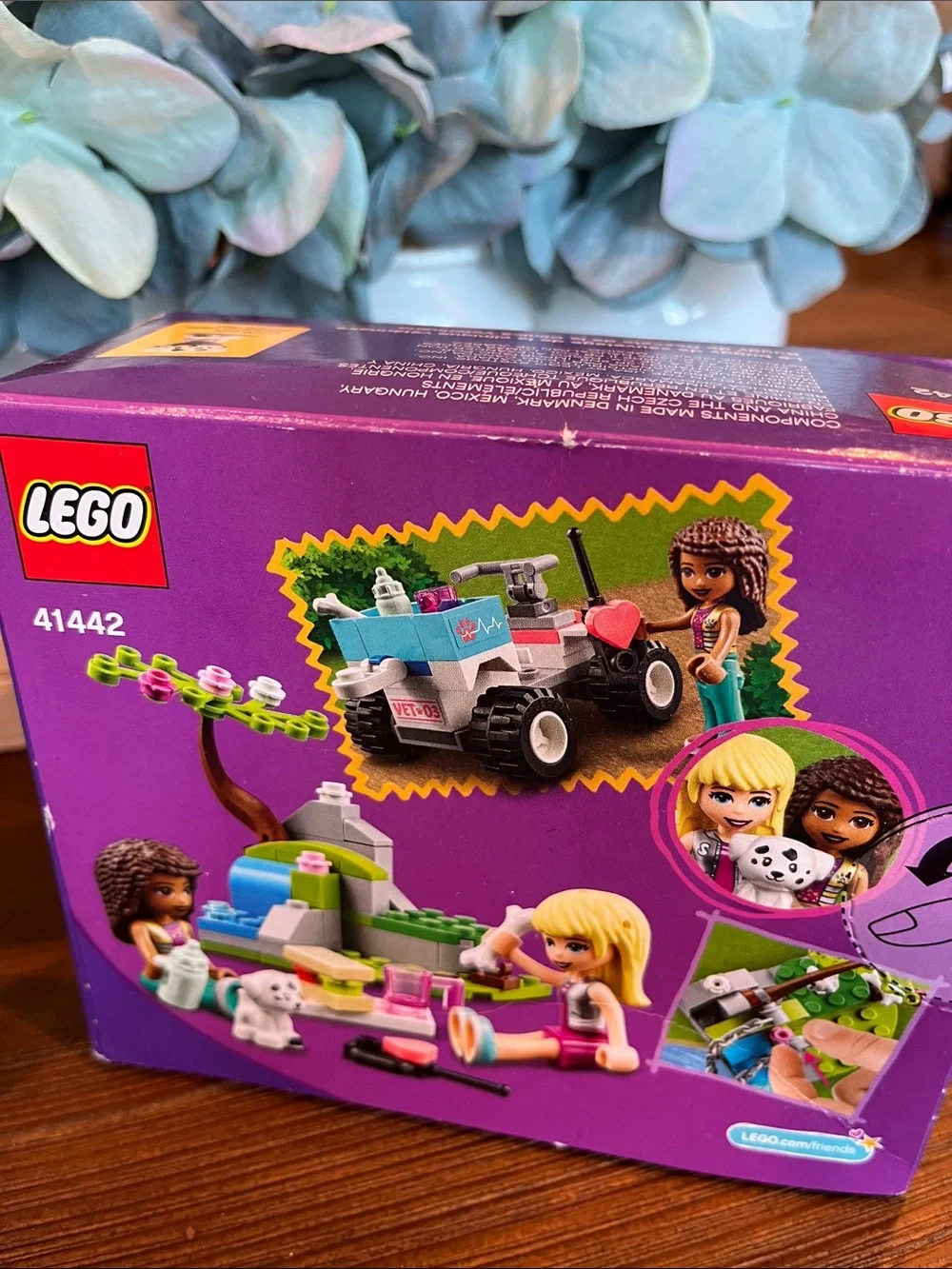 NWT Lego Friends Sets: Pet Clinic Ambulance & Vet Clinic Rescue Buggy (set of 2)